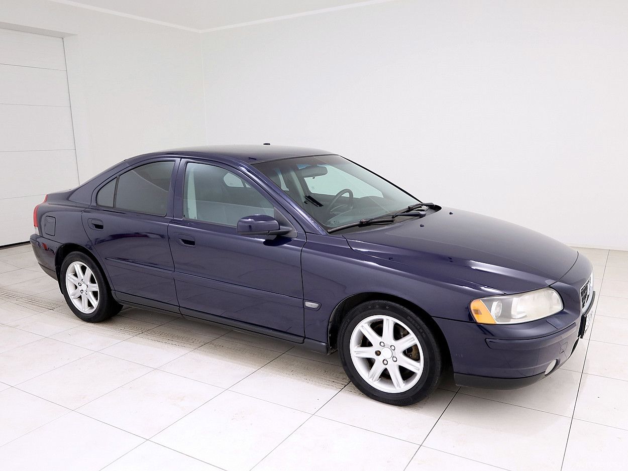 Volvo S60