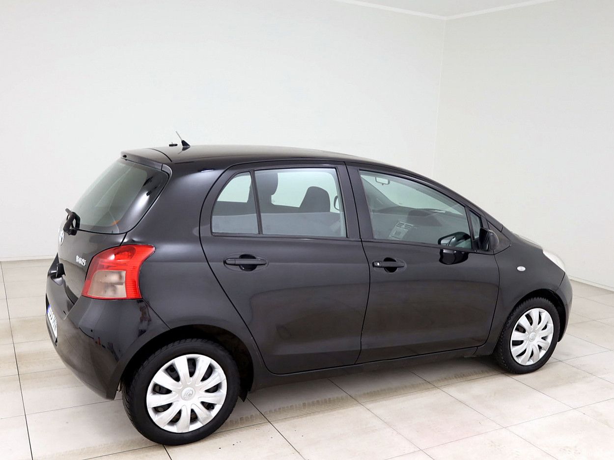 Toyota Yaris | 2