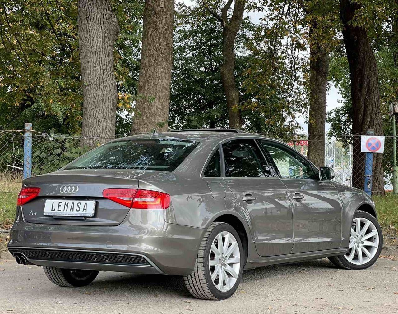 Audi A4 | 3