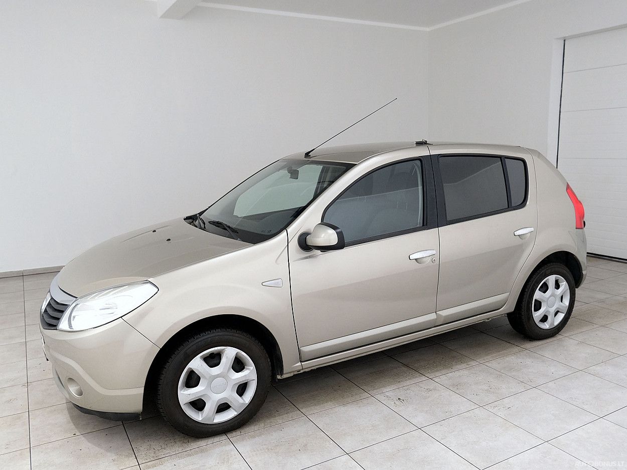 Dacia Sandero | 1