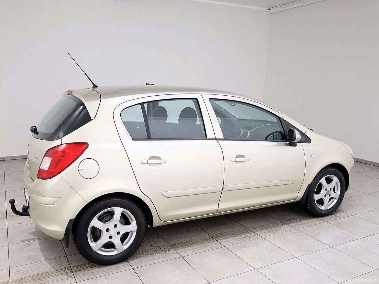 Opel Corsa | 2