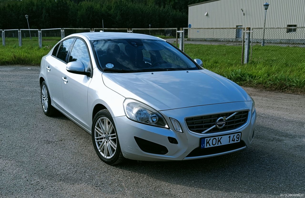 Volvo S60 | 2