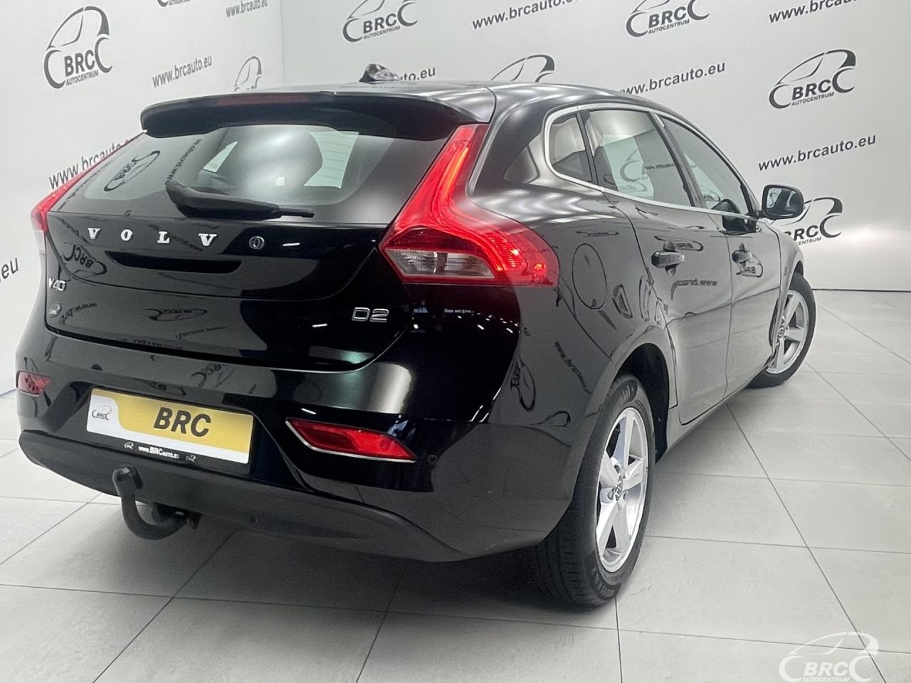 Volvo V40 | 36