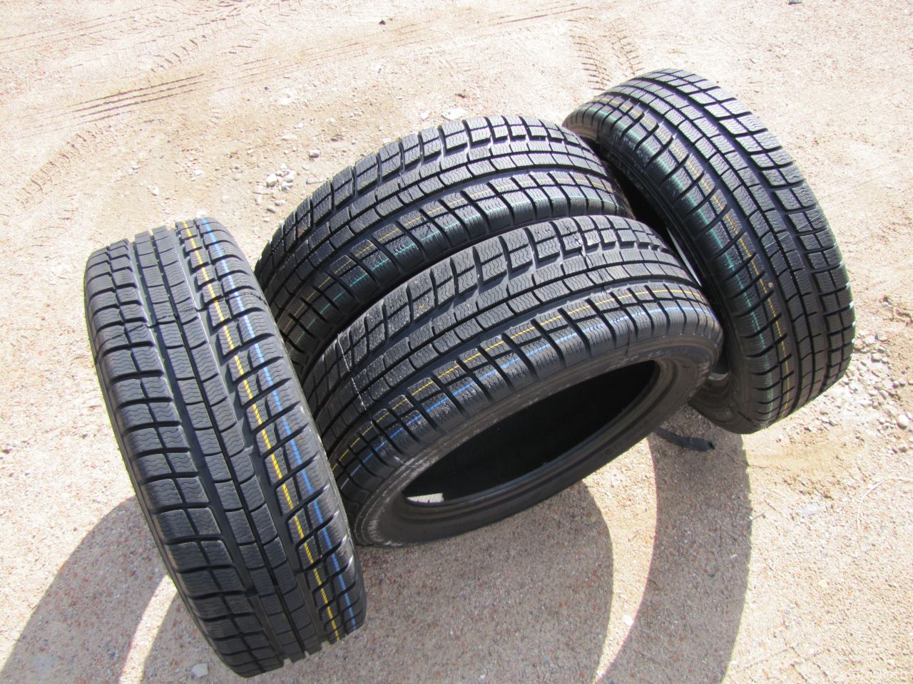 Agi GALGUM ALP 2 universal tyres | 21