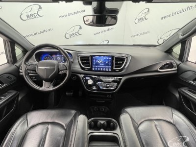 Chrysler Pacifica | 2