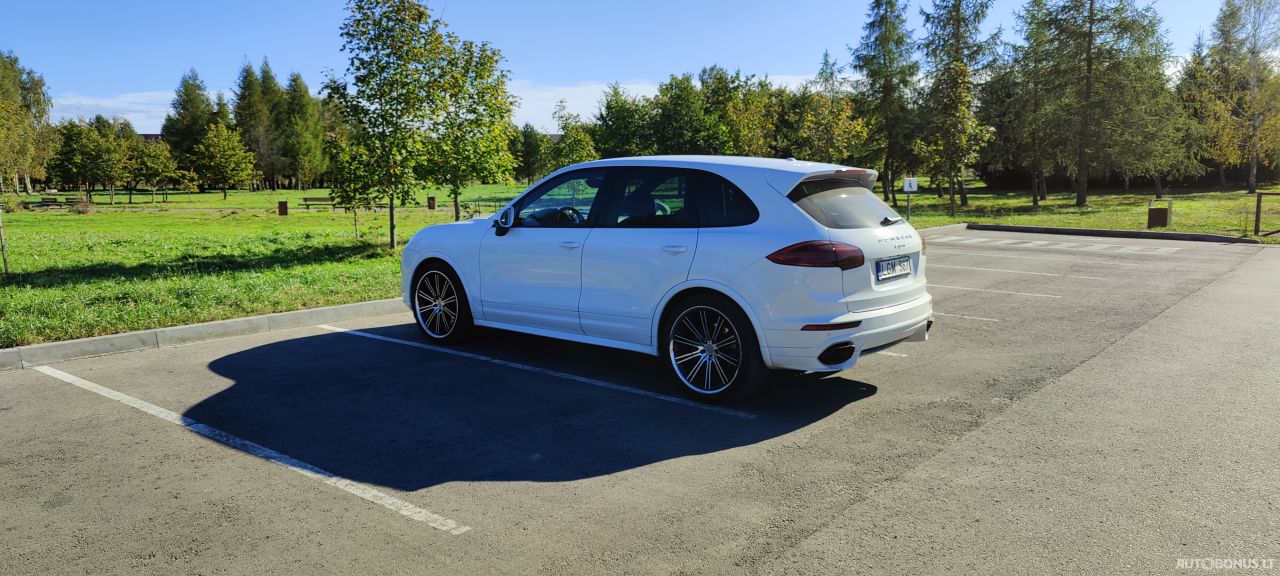 Porsche Cayenne | 15