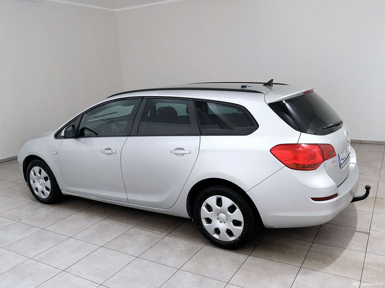 Opel Astra | 3