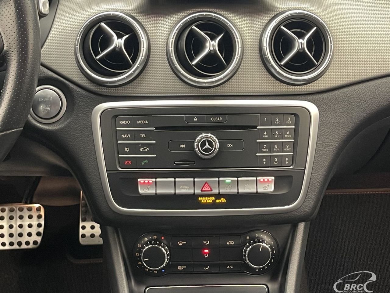 Mercedes-Benz CLA200 | 13