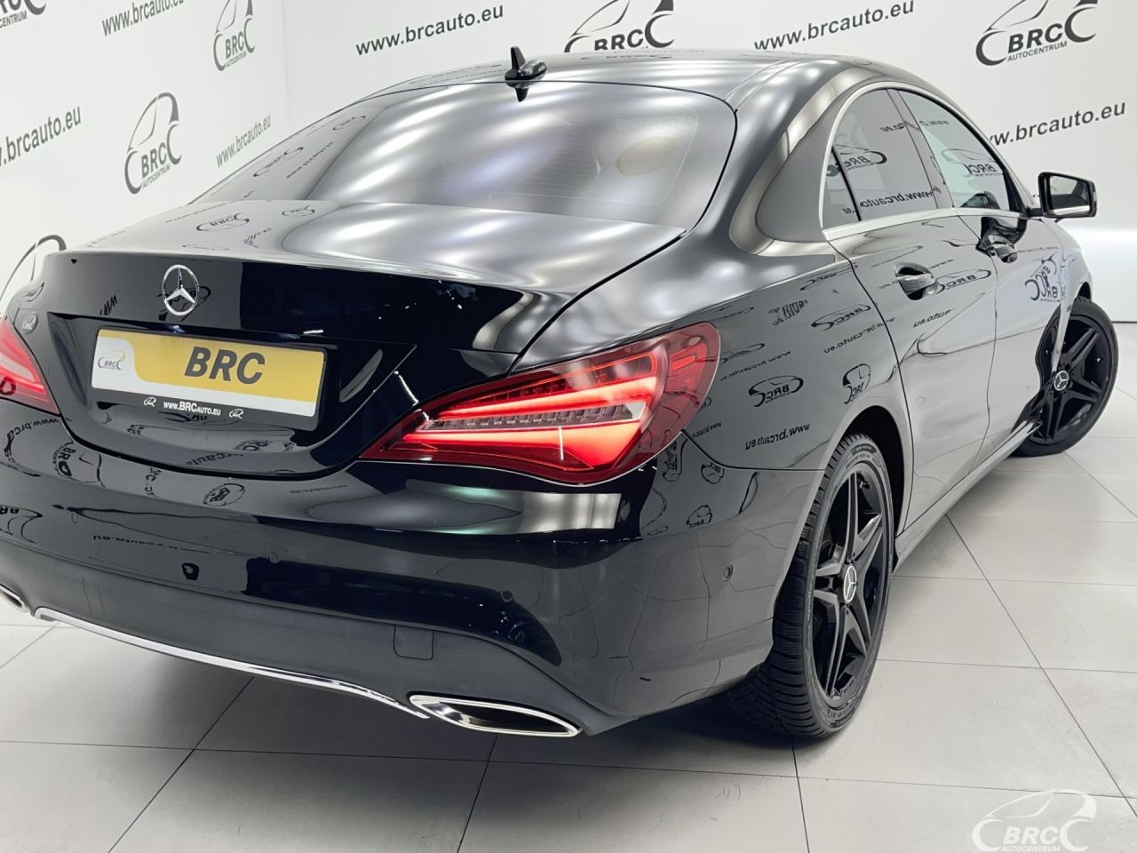 Mercedes-Benz CLA200 | 36