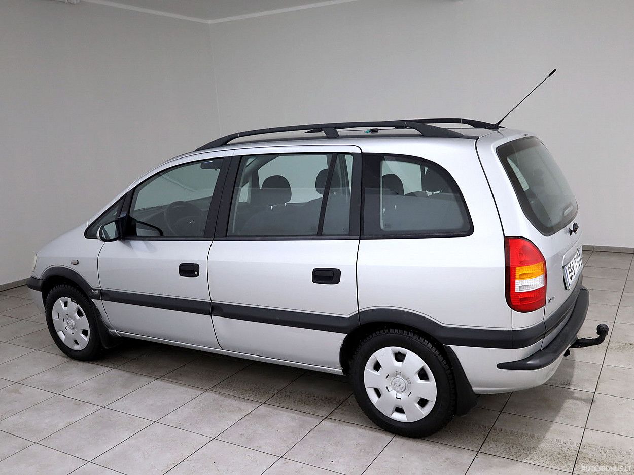 Opel Zafira | 3