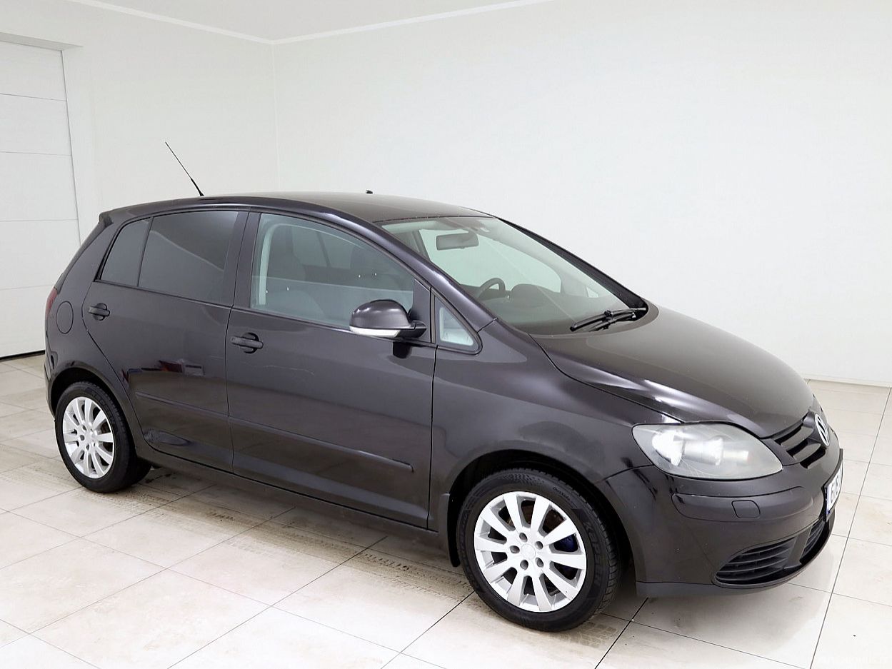 Volkswagen Golf | 0