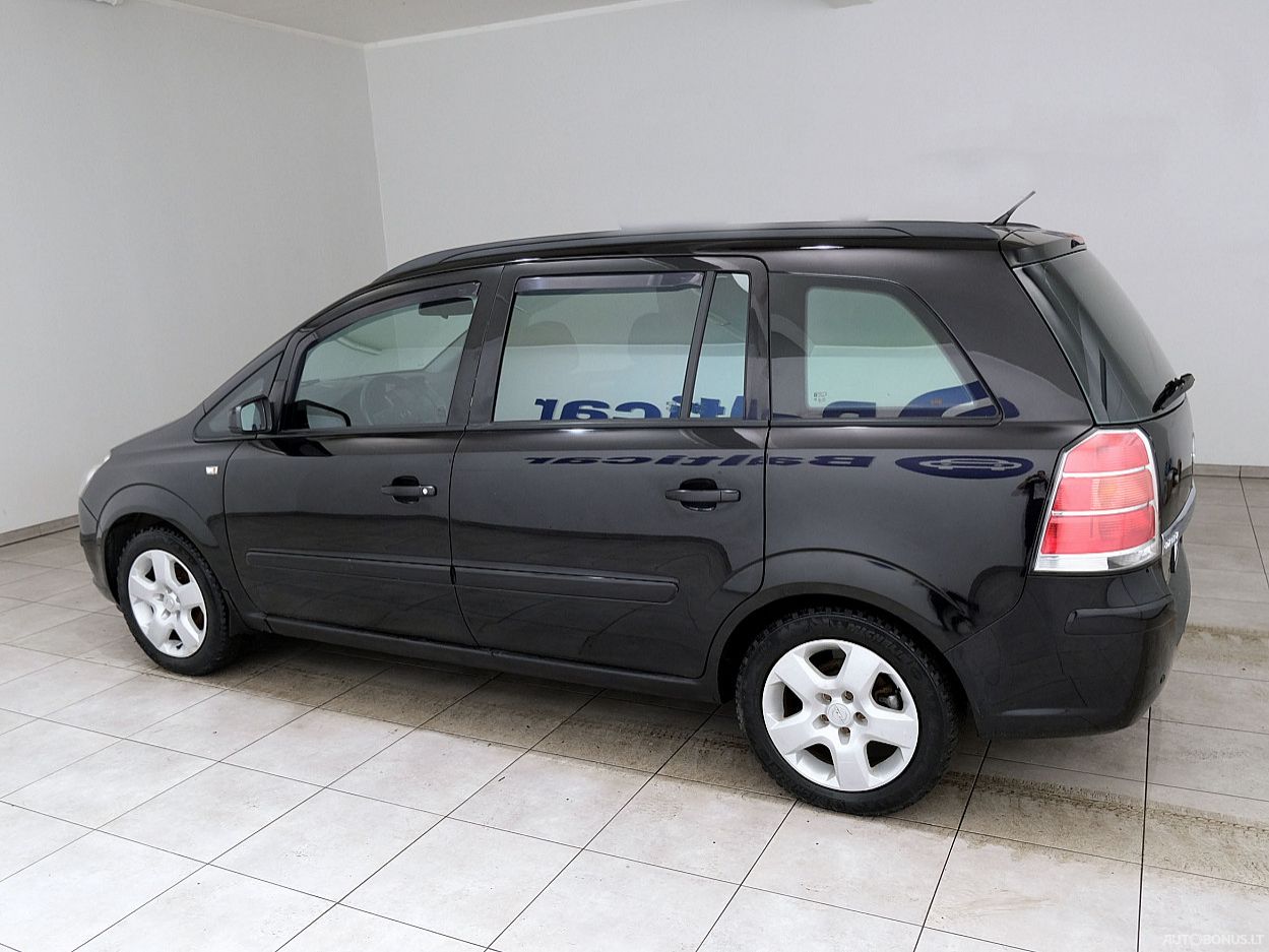 Opel Zafira | 3