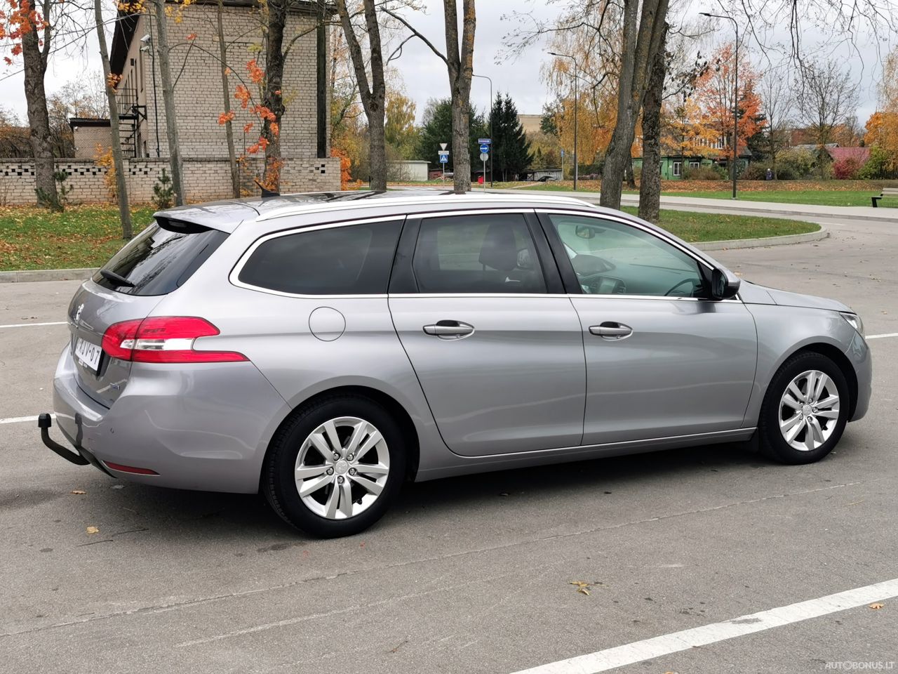 Peugeot 308 | 8