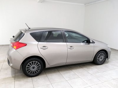 Toyota Auris | 2