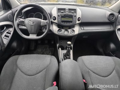 Toyota RAV4 | 2