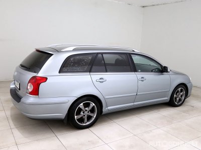Toyota Avensis | 2