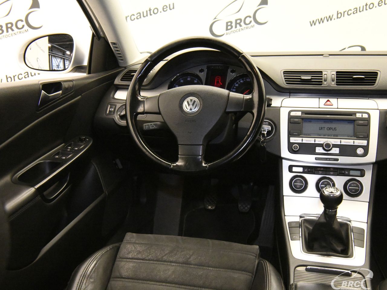 Volkswagen Passat | 12