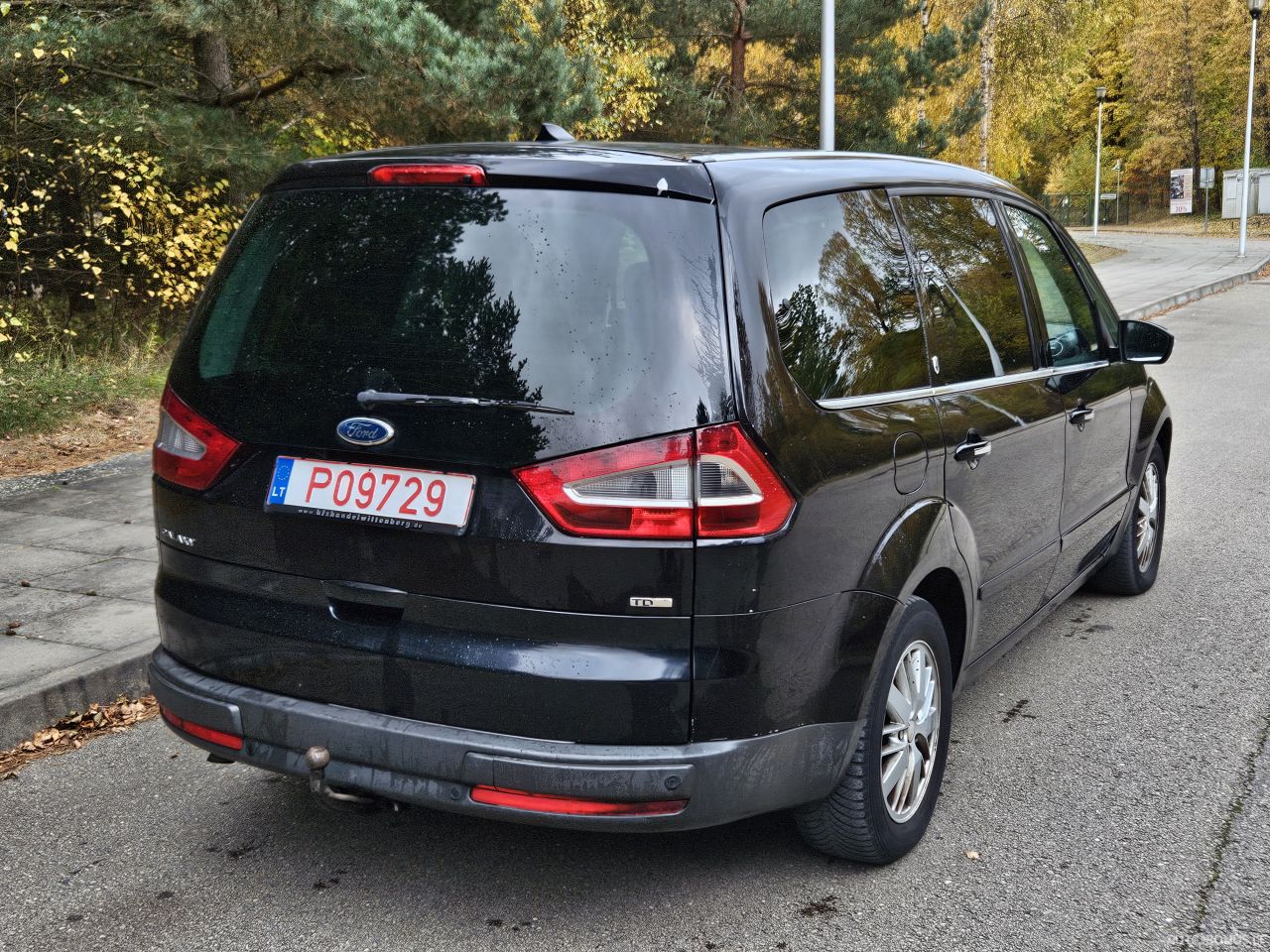 Ford Galaxy | 3