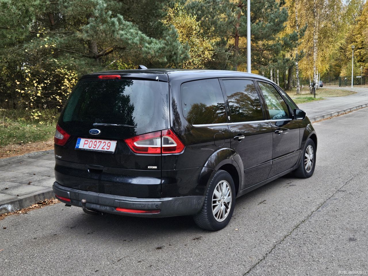 Ford Galaxy | 5