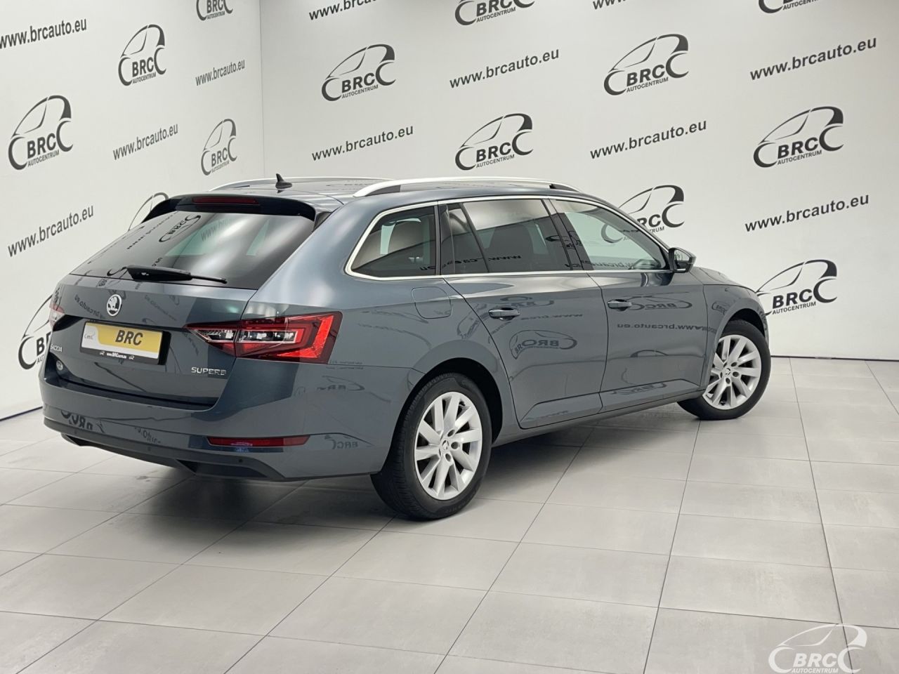 Skoda Superb | 1