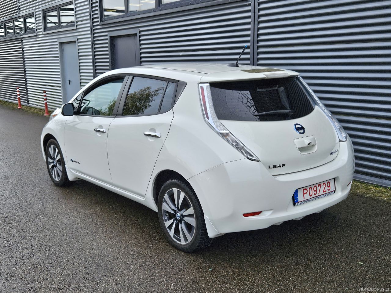 Nissan Leaf | 4