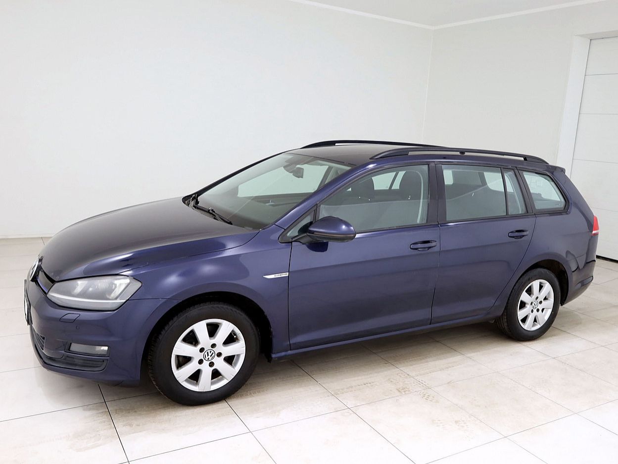 Volkswagen Golf | 1