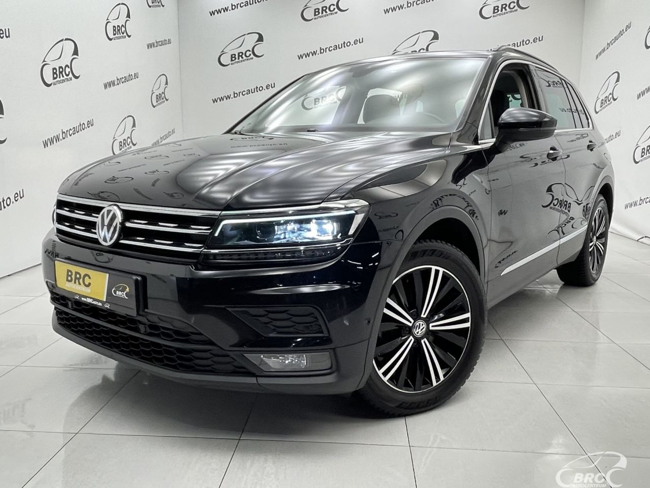 Volkswagen Tiguan | 35