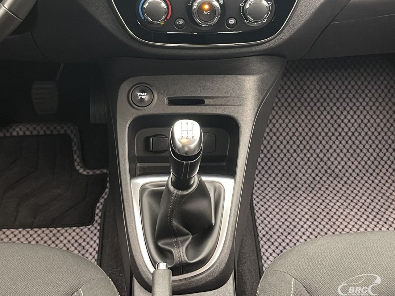 Renault Captur | 14