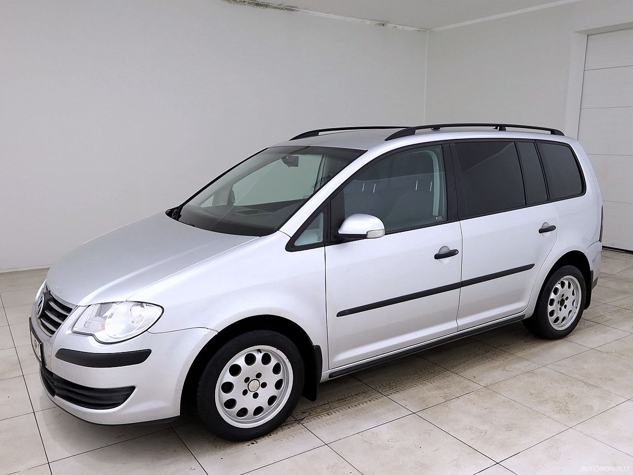 Volkswagen Touran | 1