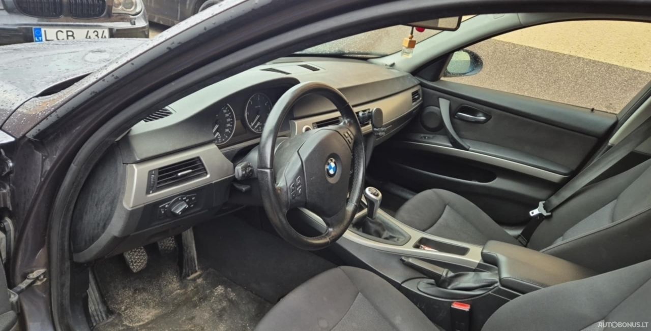 BMW 320 | 11