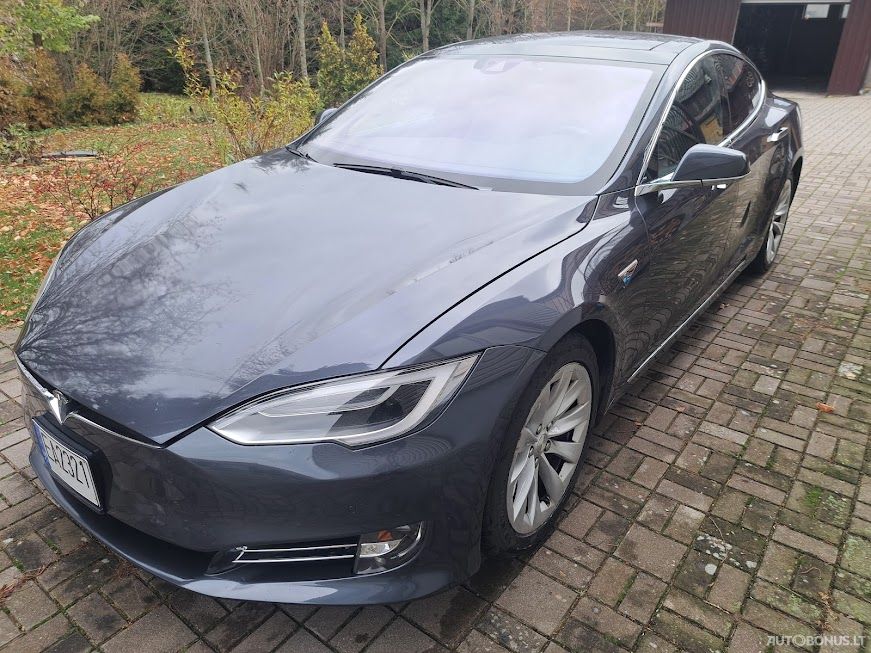 Tesla Model S