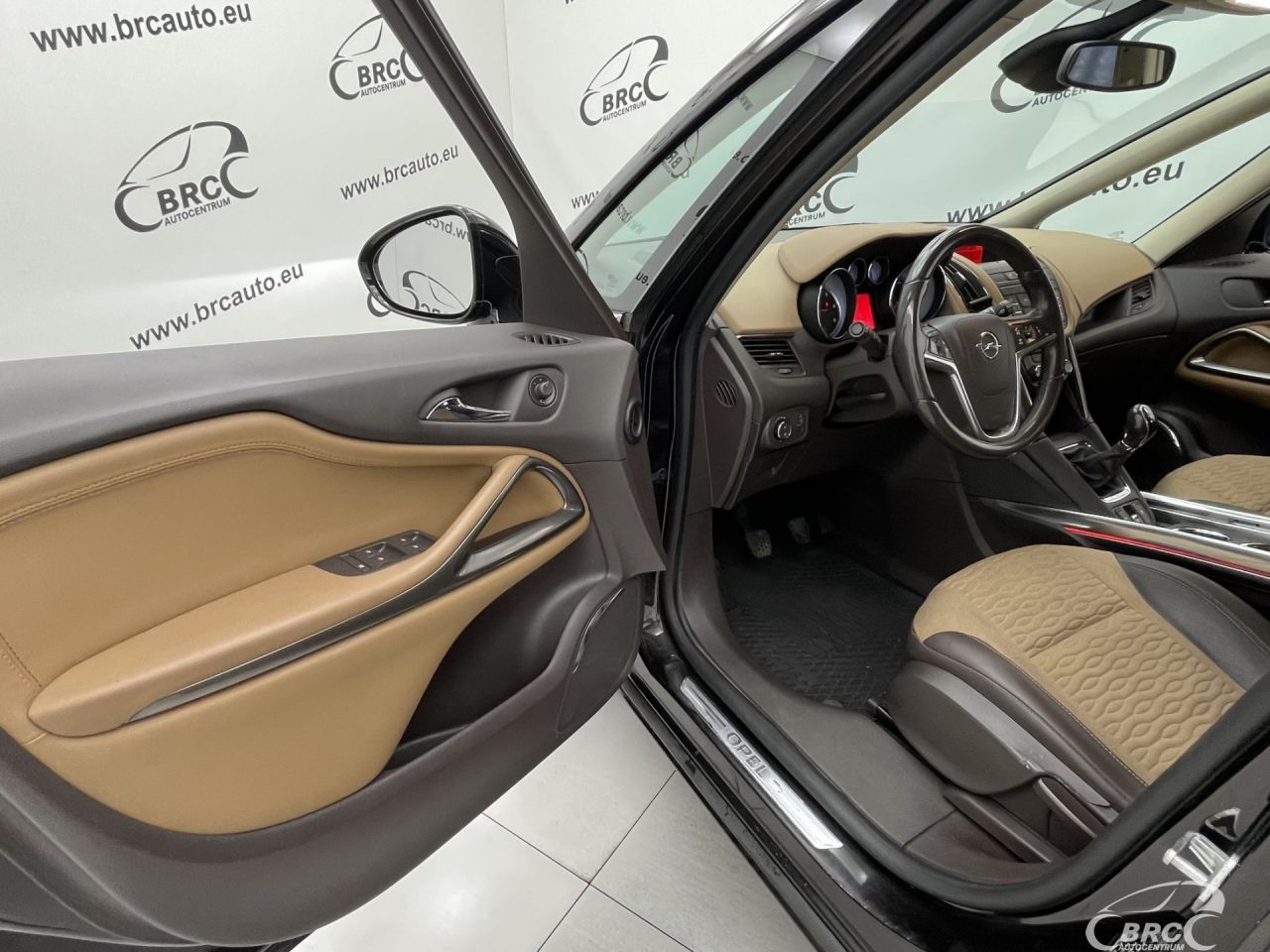 Opel Zafira | 14