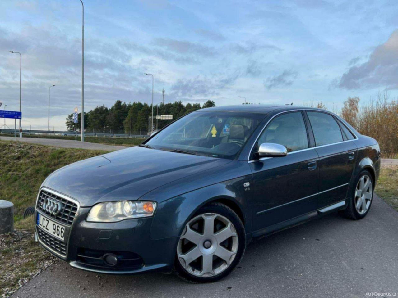 Audi S4 | 16