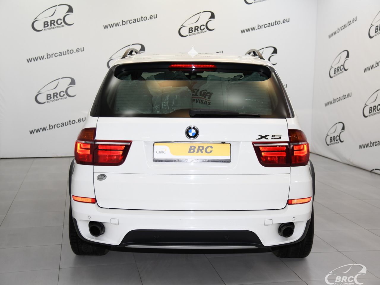 BMW X5 | 54