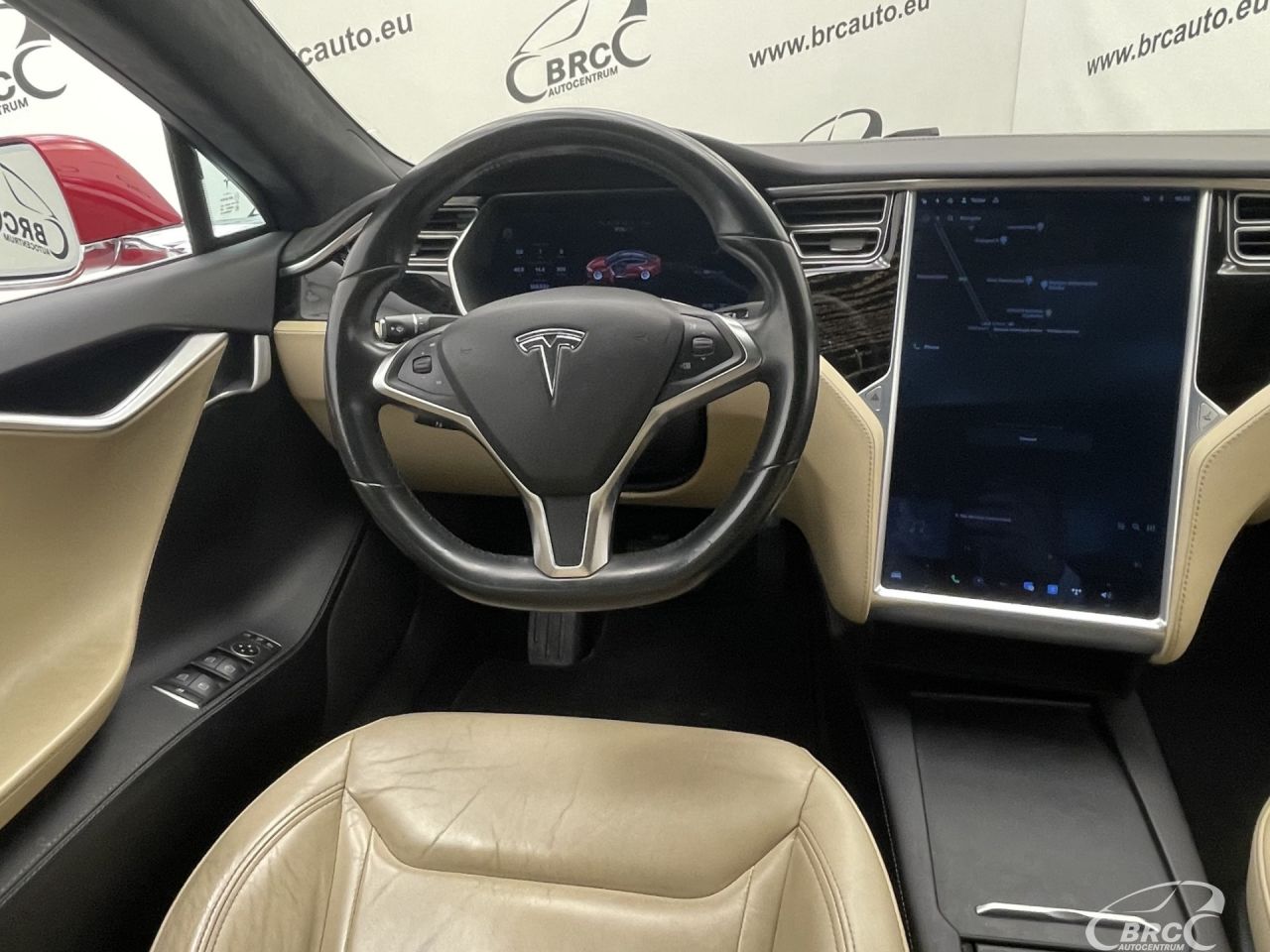 Tesla Model S | 10