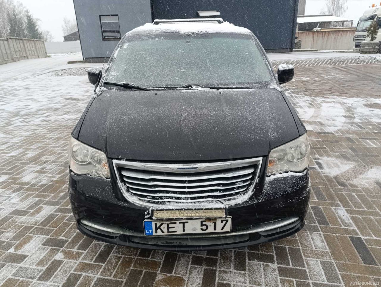 Chrysler Town & Country | 2