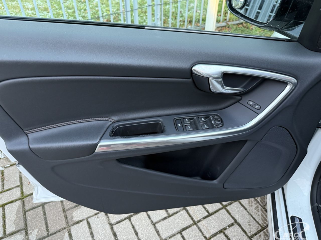 Volvo V60 | 14