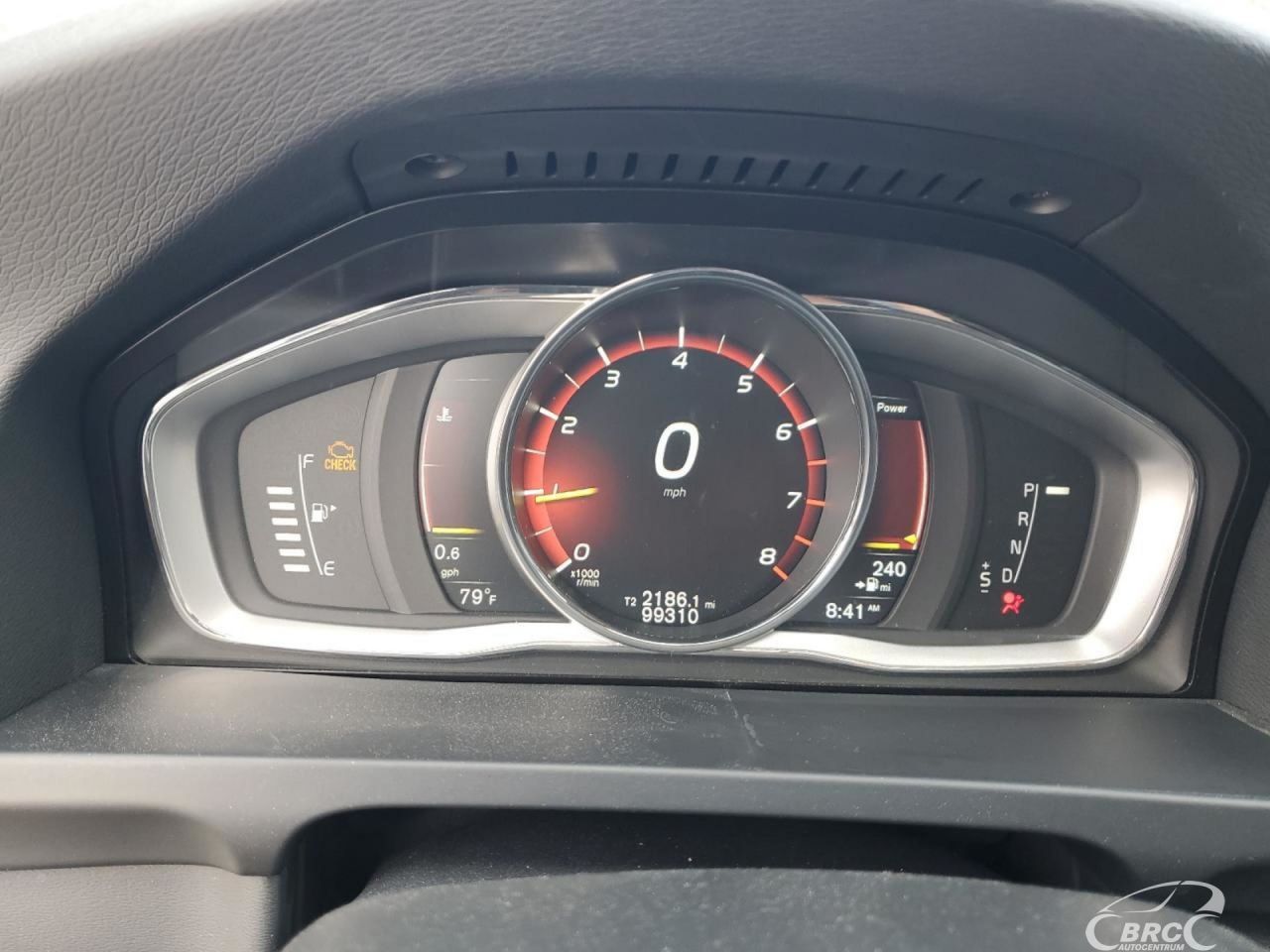 Volvo V60 | 43