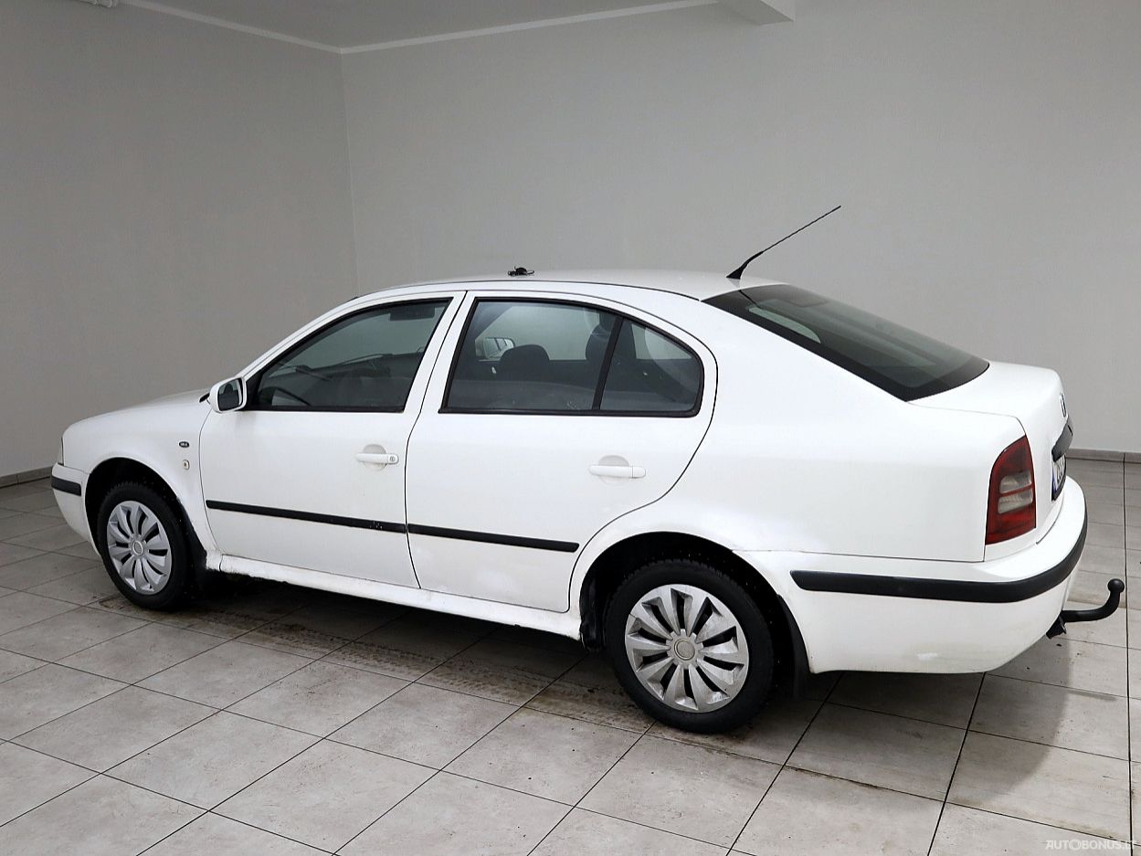 Skoda Octavia | 3