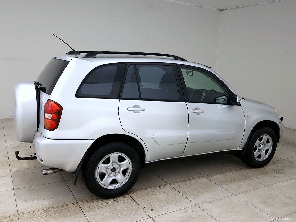 Toyota RAV4 | 2