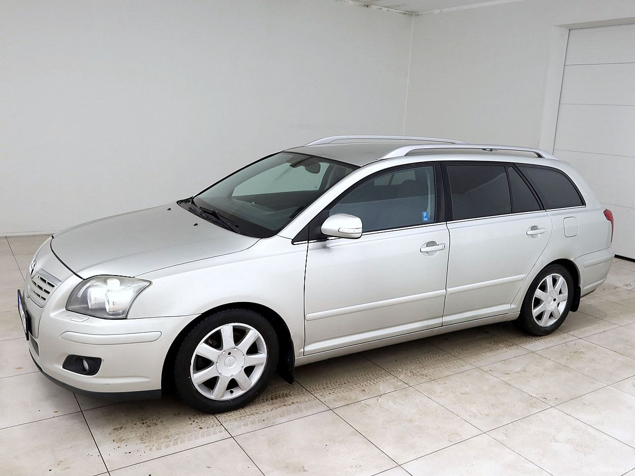 Toyota Avensis | 1