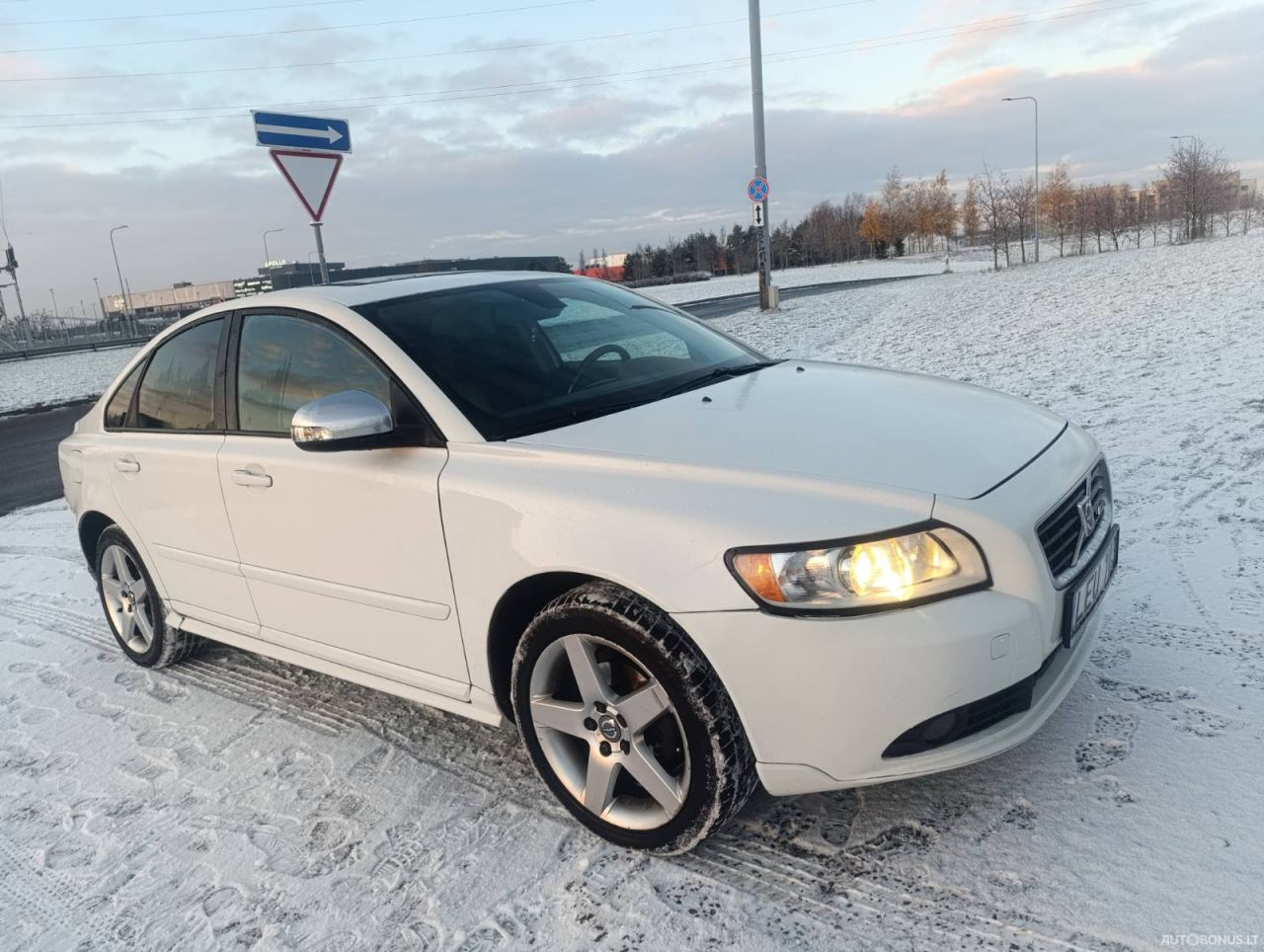 Volvo S40