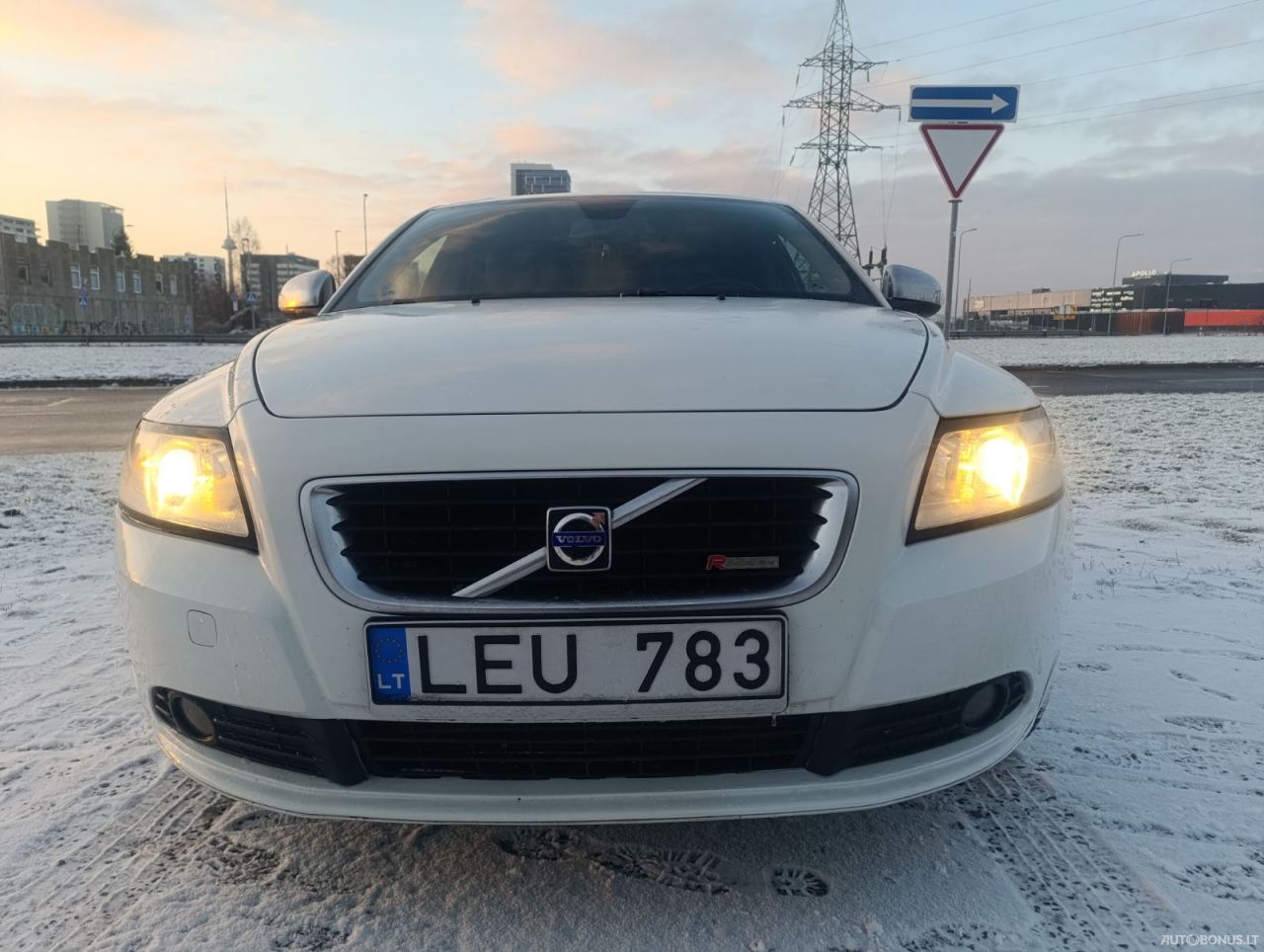 Volvo S40 | 2