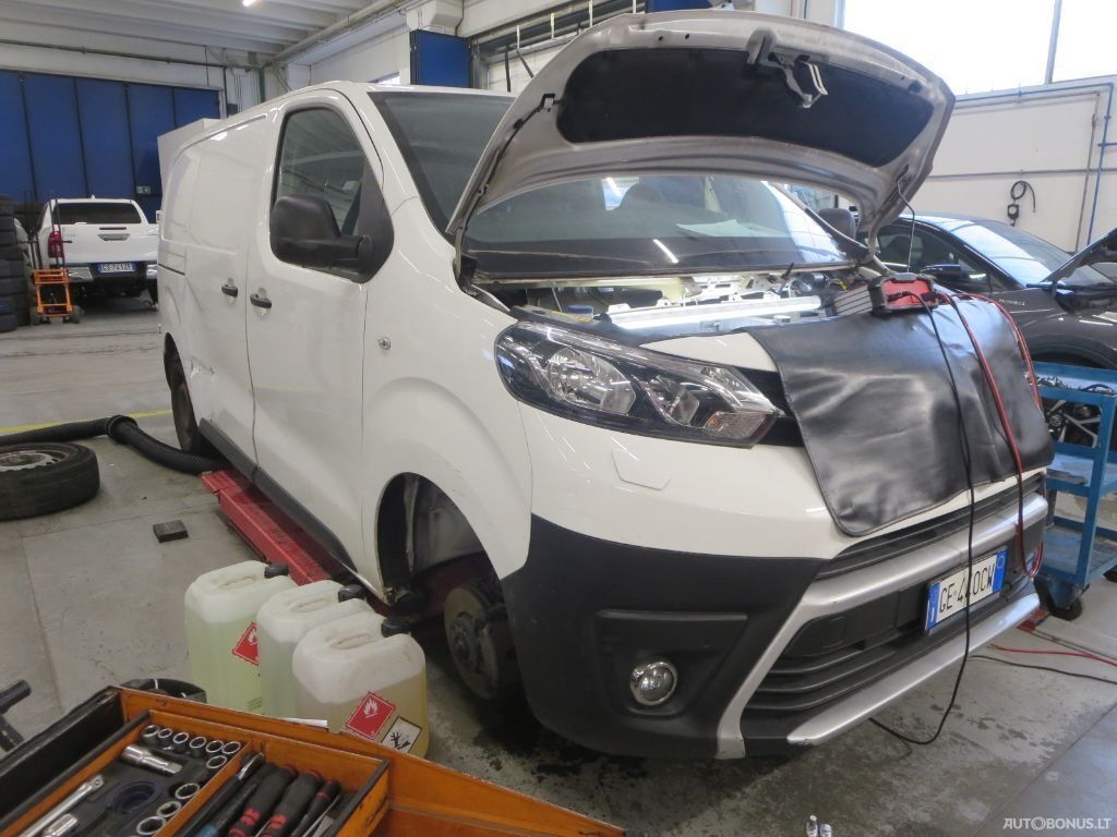 Toyota Proace | 1