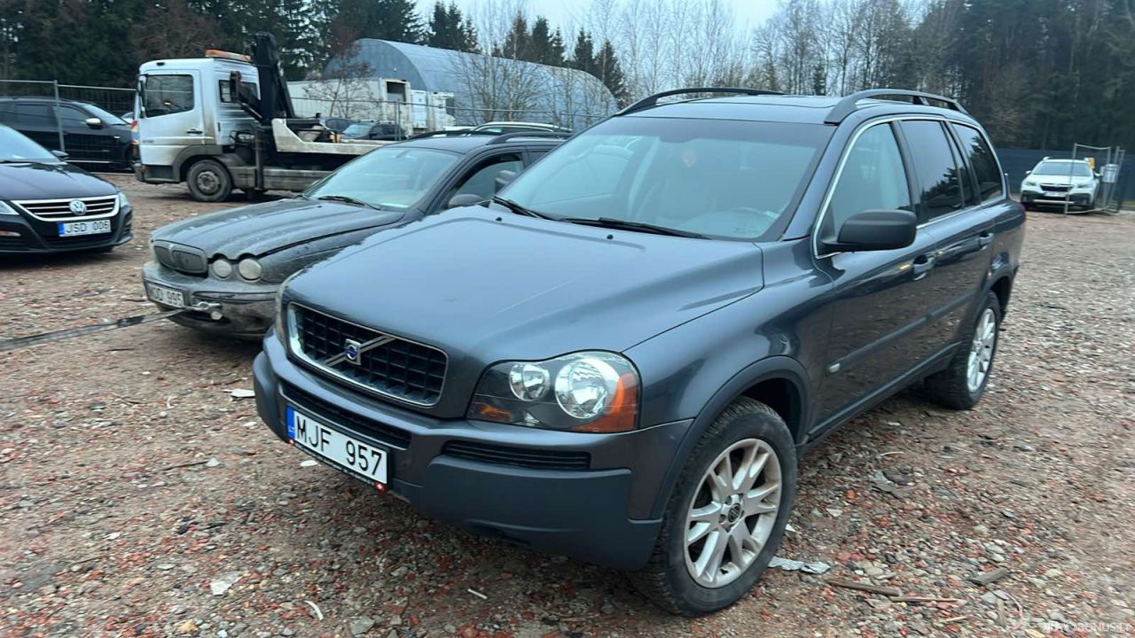 Volvo XC90