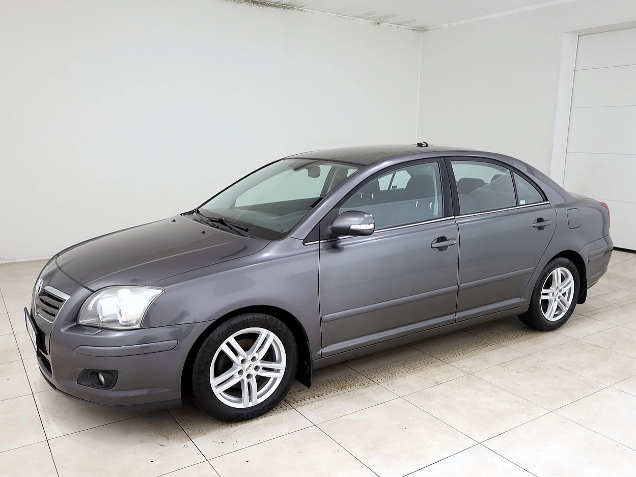 Toyota Avensis | 1