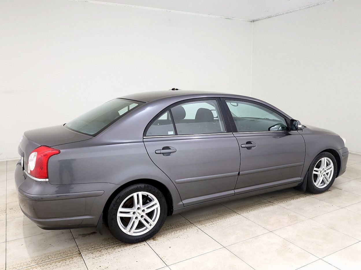 Toyota Avensis | 2