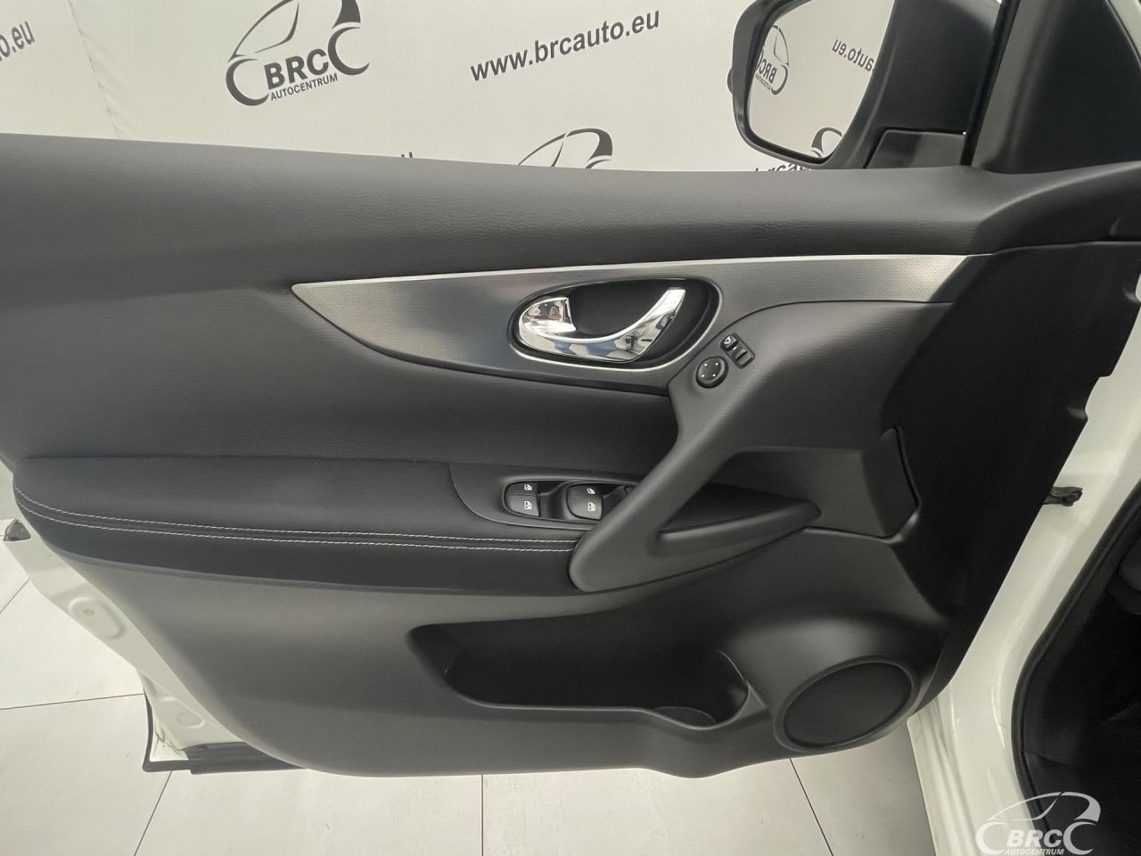 Nissan Qashqai | 16