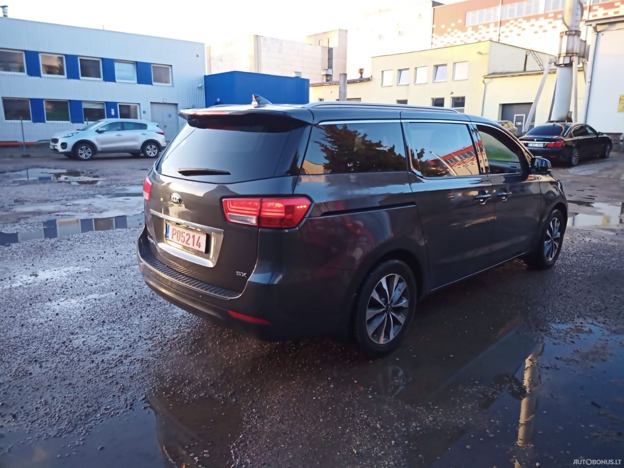 Kia Sedona | 1