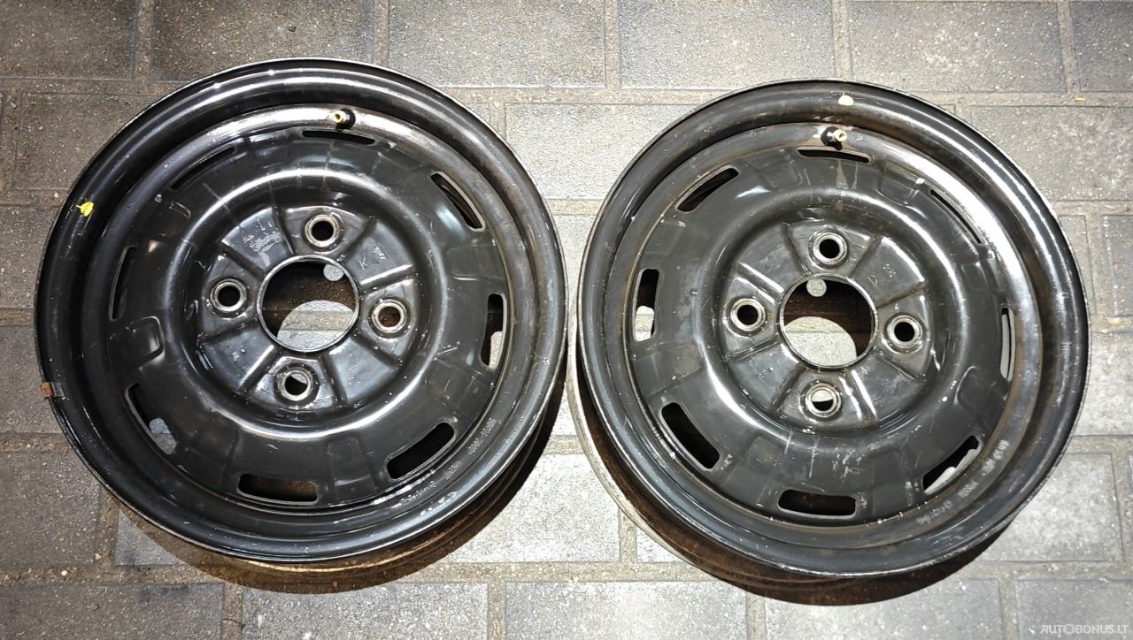  Nissan steel stamped rims